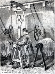 "Ouvrier lissant le maroquin avec la machine à lisser".. Free illustration for personal and commercial use.