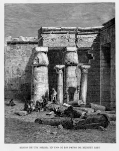 "Restos de una Iglesia en uno de los patios de Medinet Habu"