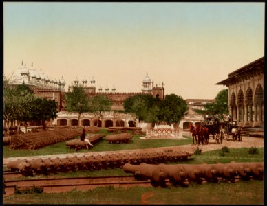 Agra. Cucharree and Hall of Public Audience LCCN2017658157