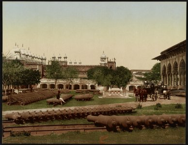 Agra. Cucharree and Hall of Public Audience LCCN2017658157