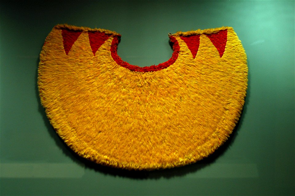 Ahulii (Feather Cape), Hawaiian Islands, late 18th–early 19th century, Iwi and oo feathers, olona, fiber, netting