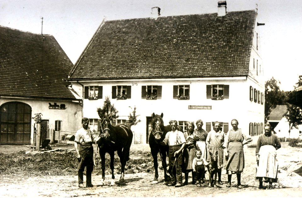 Ainhofen Nr. 1 Wirt 1926