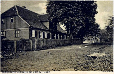 AK Hufhaus - aus zeno.org - gemeinfrei