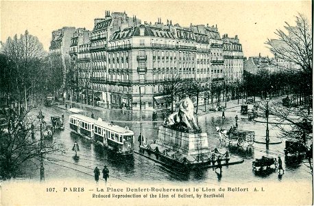 AL 107 - PARIS - La Place Denfert-Rochereau et le Lion de Belfort