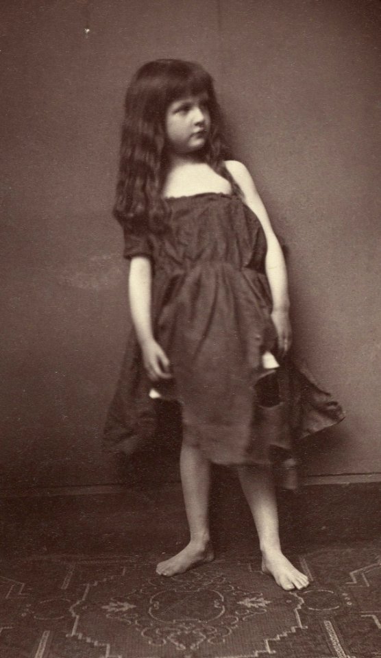 The Prettiest Doll in the World MET DP259491 (cropped)