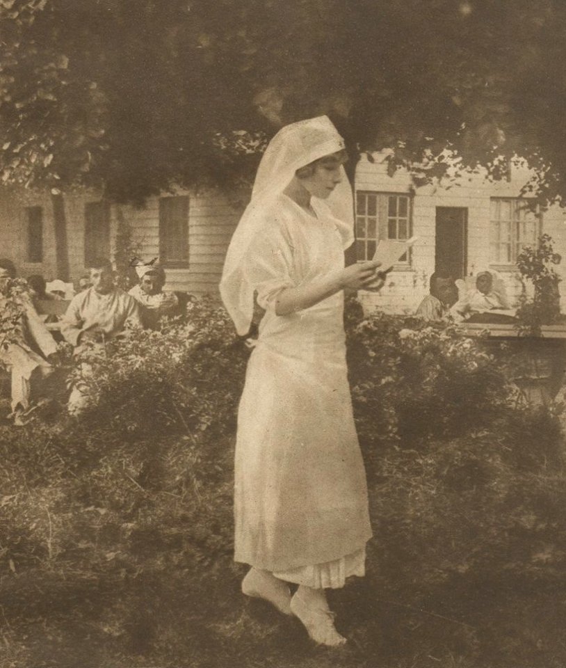Une héroïne infirmière - Mlle Yolande de Baye