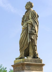 (Lavaur) Emmanuel de Las Cases - Jean Bonnassieux 1863 MériméeIA81020650