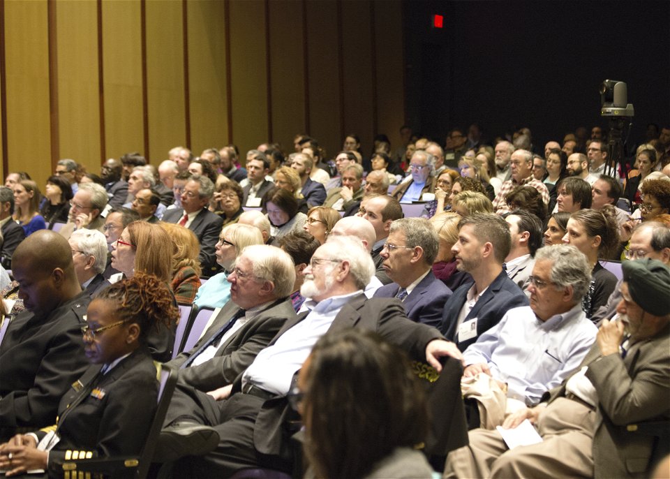 -MJNeuroSummit Audience (25893101041)