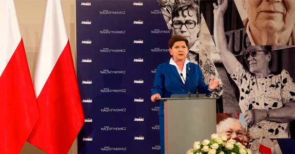 Uroczystość nadania Sali Kolumnowej w Kancelarii Premiera imienia Anny Walentynowicz (4)