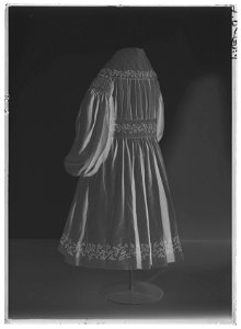 Barnkolt 1830-tal, tillhört Oscar II - Livrustkammaren - 19031-negative