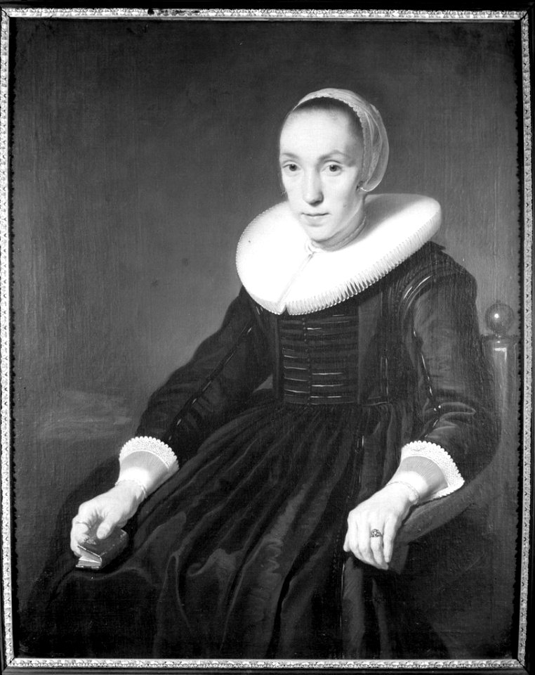 Bartholomeus van der Helst - Portrait of a Young Woman - 1969.62 - Fogg Museum