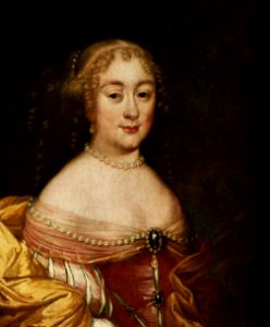 Anonymous Portrait of a lady with pearls