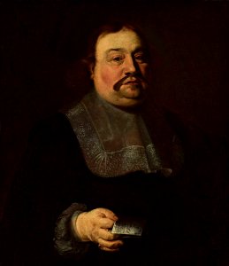 Ende Portrait of a man holding a letter