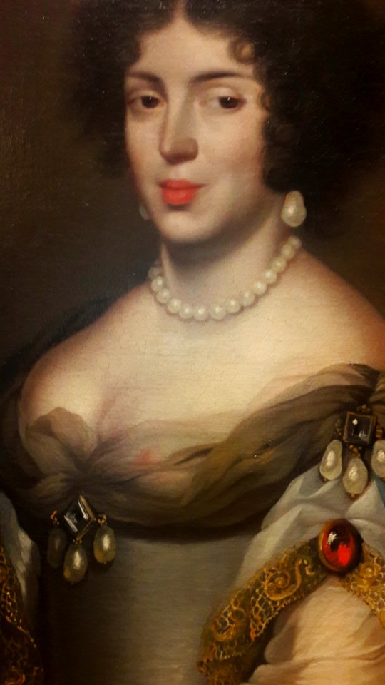 Anonymous Marie Casimire Sobieska with a nipple visible (detail) 03