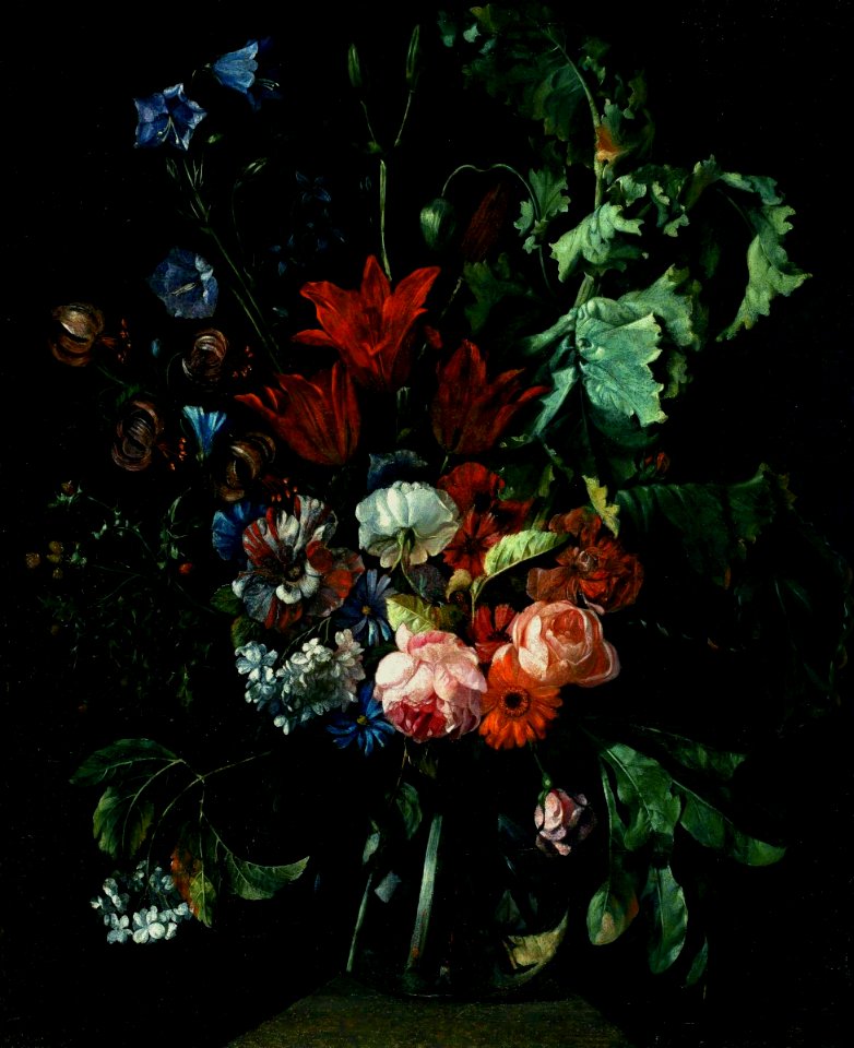 Walscapelle Flowers in a glass vase