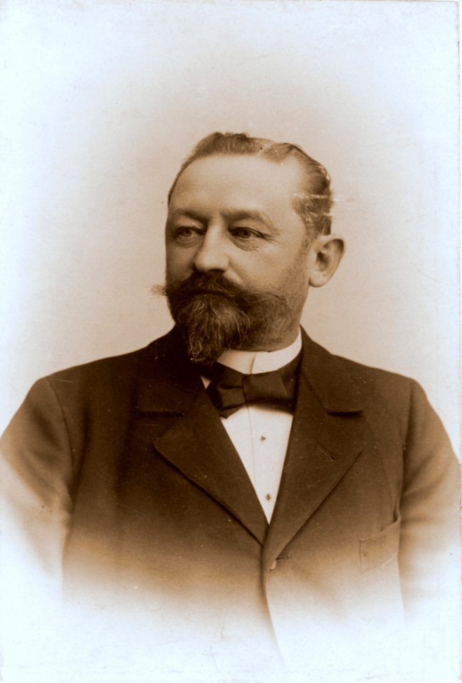 000016 Albert Erbslöh