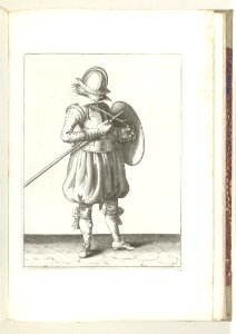 015 (pikeman) Book illustrations of Nassausche wapen-handelinge, van schilt, spies, rappier, ende targe. Free illustration for personal and commercial use.