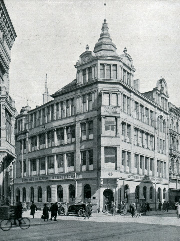 Bankgeschaeft Gottfried Herzfeld Hannover Schillerstrasse 31 Ecke Andreaestrasse