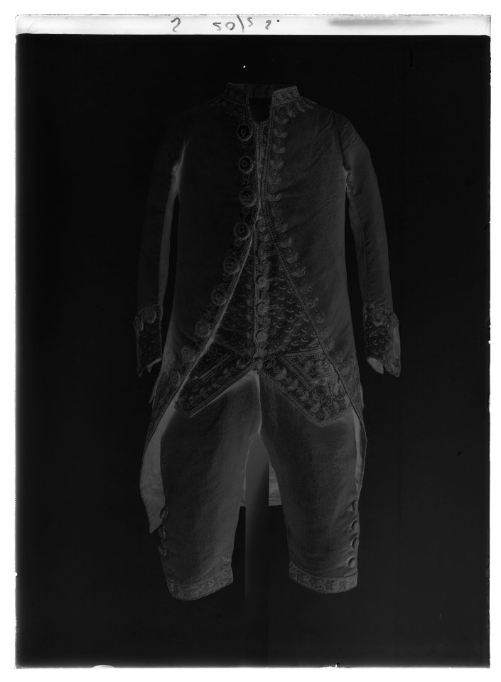Barnrock som tillhört den blivande tsar Alexander I (1777-1825) år 1786 - Livrustkammaren - 18004-negative