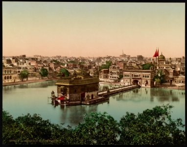 Amritsar. Golden Temple LCCN2017658162