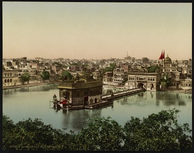 Amritsar. Golden Temple LCCN2017658162