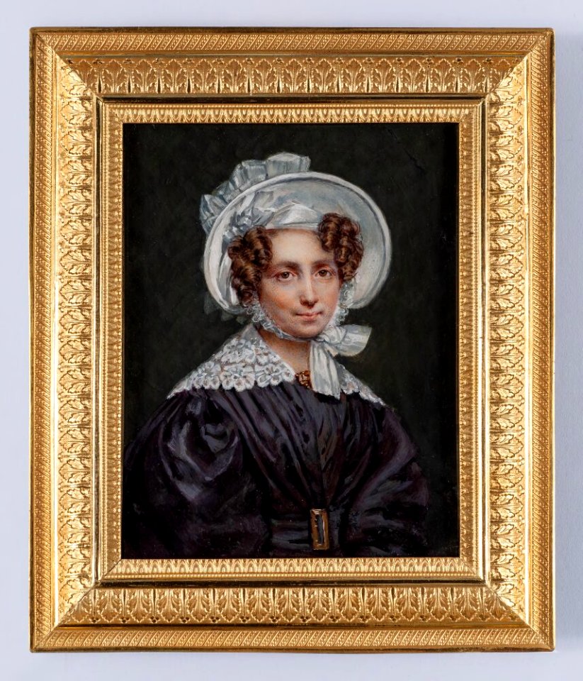 Amélie Daubigny - Porträtt av ung kvinna i en violett klänning med vit spetskrage - NMB 2751 - Nationalmuseum