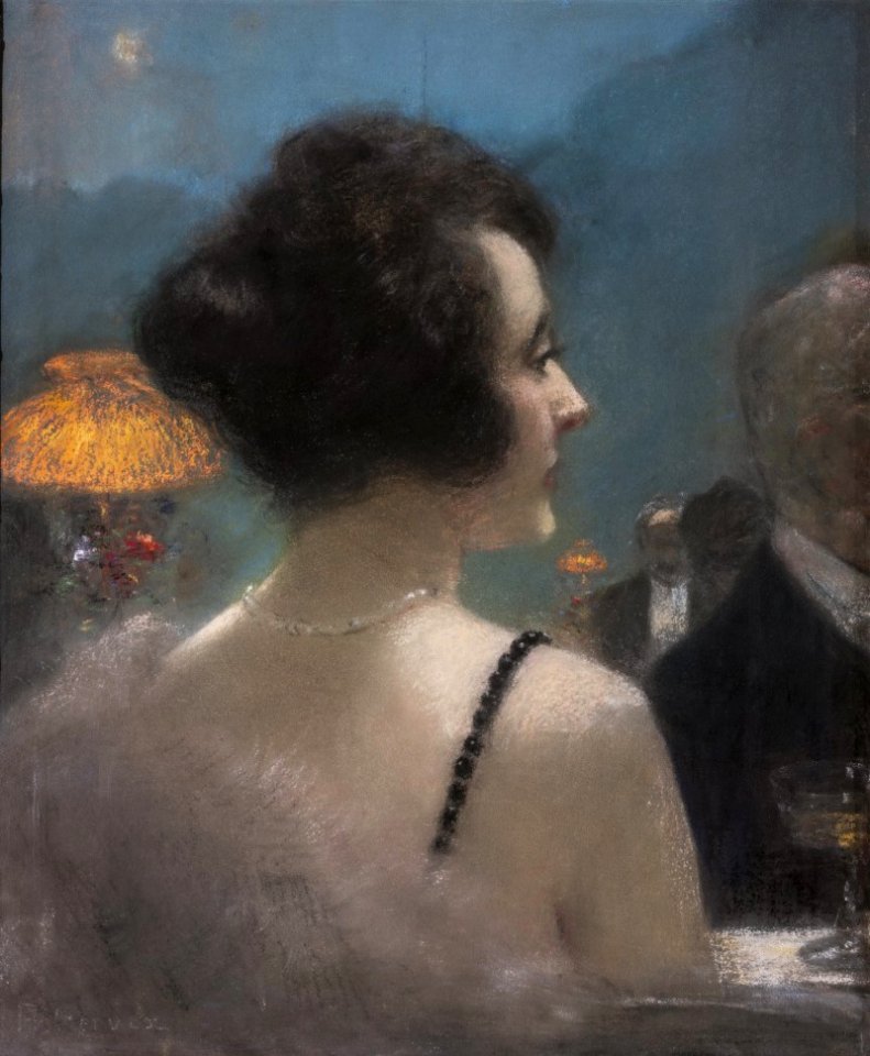 AN ELEGANT LADY 