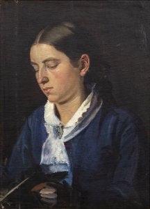 Michael Ancher - Portræt af Anna Brøndum i blå kjole, læsende