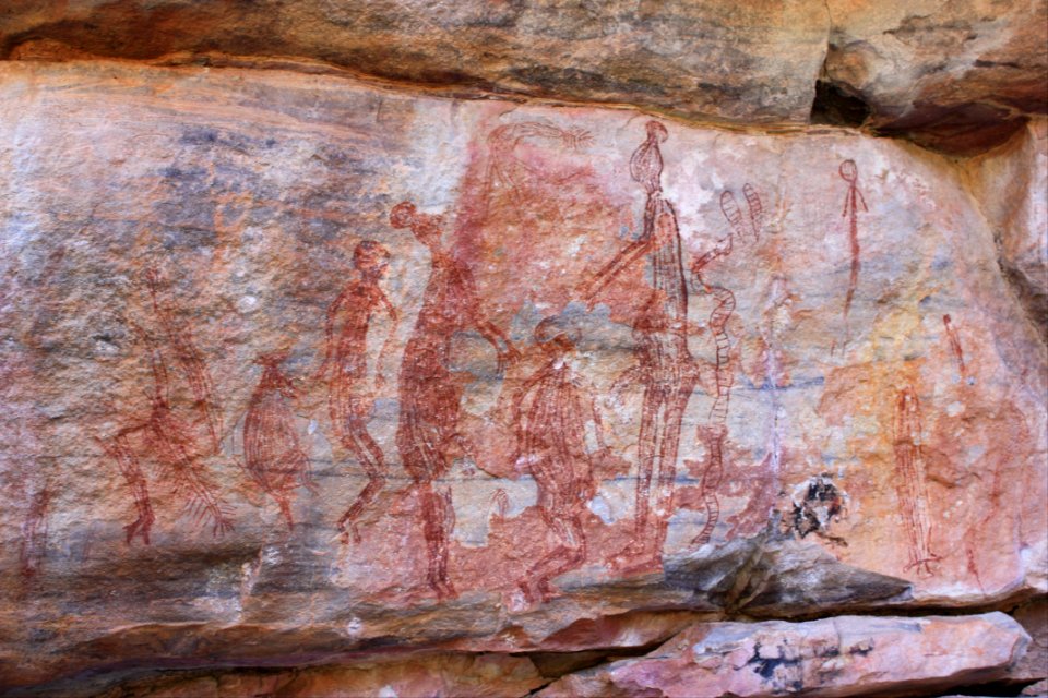Ancient human figures in red - Google Art Project