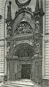 Ancona porta della chiesa di S Agostino