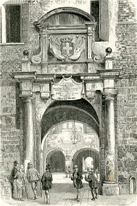 Brescia porta principale del Broletto