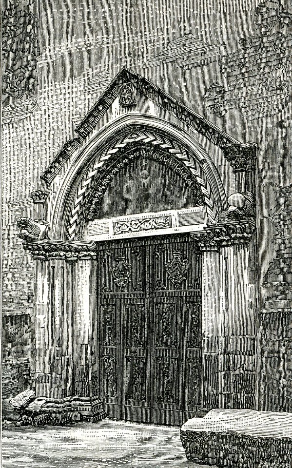 Chieti porta della chiesa di S. Antonio Abate