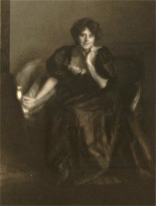Clarence H. White - Portrait, Mrs. Harrington Mann