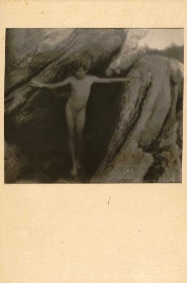 Clarence H. White - Nude. Camera Work no. 23