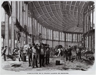 Construction de la grande galerie des machines