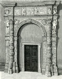 Cremona stipiti della porta del palazzo Raimondi Trecchi