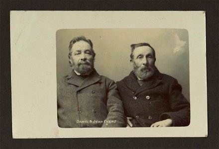 Daniel & John Evans (5294019)