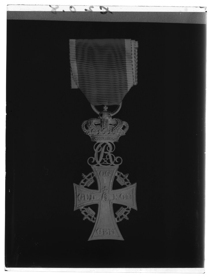 Dannebrogsmands tecken - Livrustkammaren - 19651-negative