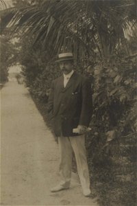 David Charles Davies at Palm Beach, Florida, 1908 (5449735)