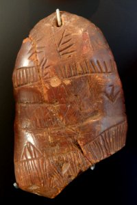 Decorated pendant Maglemose Nationalmuseet