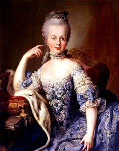 Marie Antoinette Young2