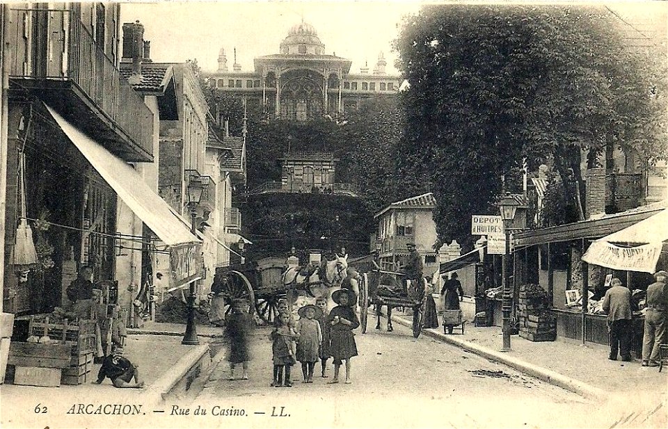 Arcachon - rue du Casino 5