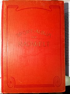 1902 Buchdeckel Sport-Album der Radwelt, mit Jugendstil-Rahmen