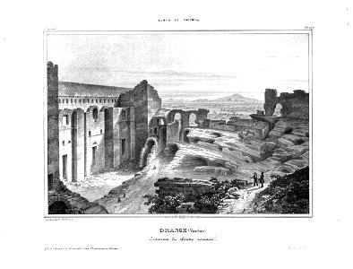 494 album dauphiné, Orange (Vaucluse), intérieur du théatre romain, by AD