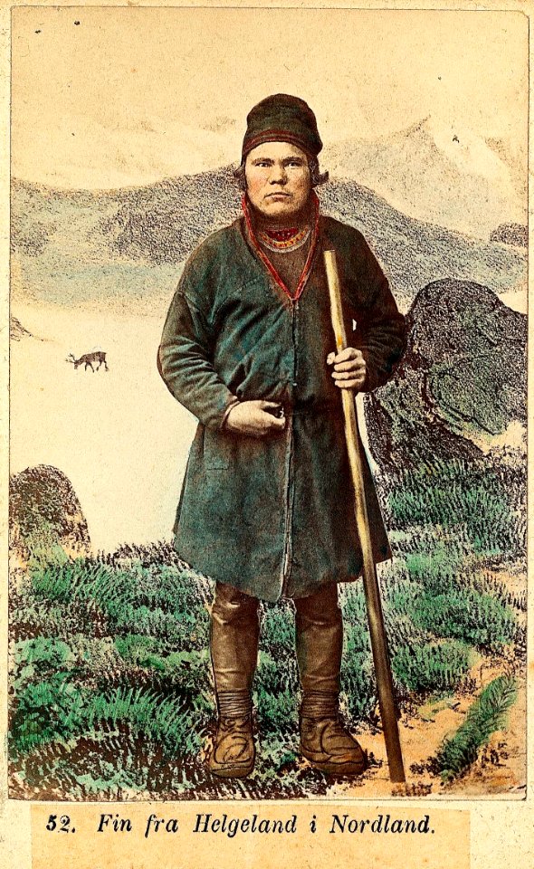 52. Mannsdrakt, samedrakt, Helgeland, Nordland - Norsk folkemuseum - NF.09401-013 (1)