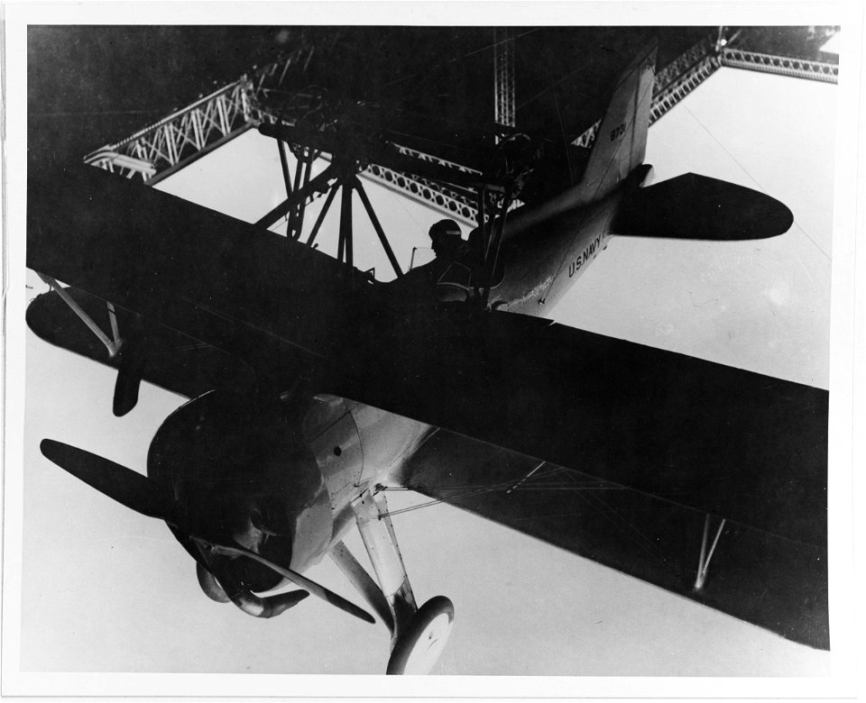 80-CF-4184-15 Curtiss XF9C-1 Sparrowhawk fighter