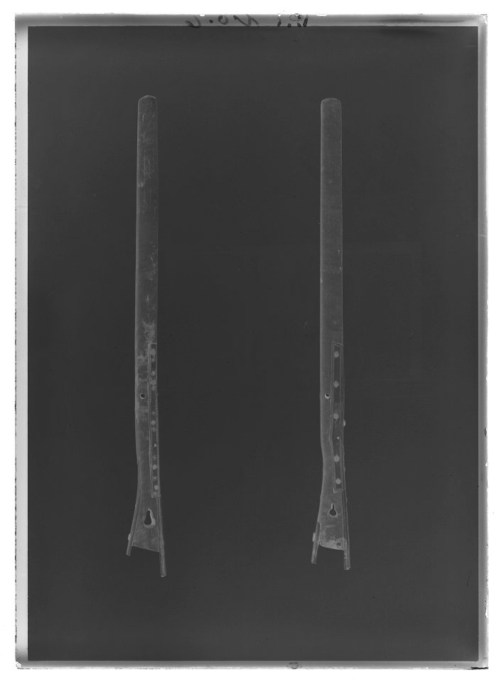 Armborststock, nordisk typ, 1400-talets andra hälft - Livrustkammaren - 35547-negative