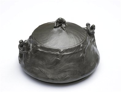 Aron Jerndahl Urn with Lid Thielska 150