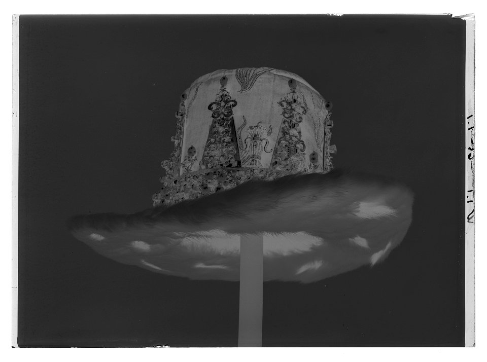 Arvfurstehatt - Livrustkammaren - 26733-negative