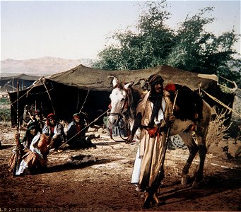 BEDUIN TENT IN GALILEE. COLOR PHOTO TAKEN IN LATE 19TH CENTURY BY FRENCH PHOTOGRAPHER, BONFILS. צילום צבע מסוף המאה ה19 של הצלם הצרפתי בונפיס אשר תעד מנופי ארץ ישראל ותושביה. 